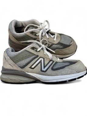 New Balance toddler 990 v5 Grey shoes size 9.5C